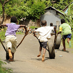 Hyperbole : Plaquette - Une